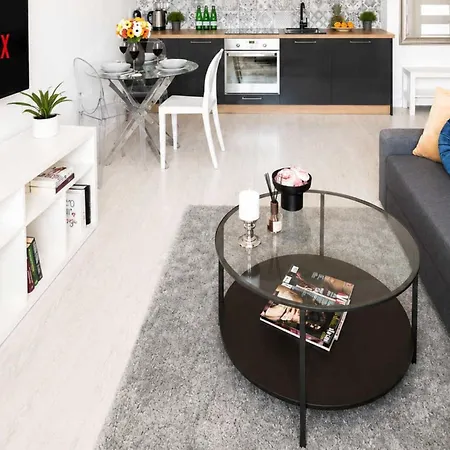 Апартаменти Elegant Near Vitsula River *